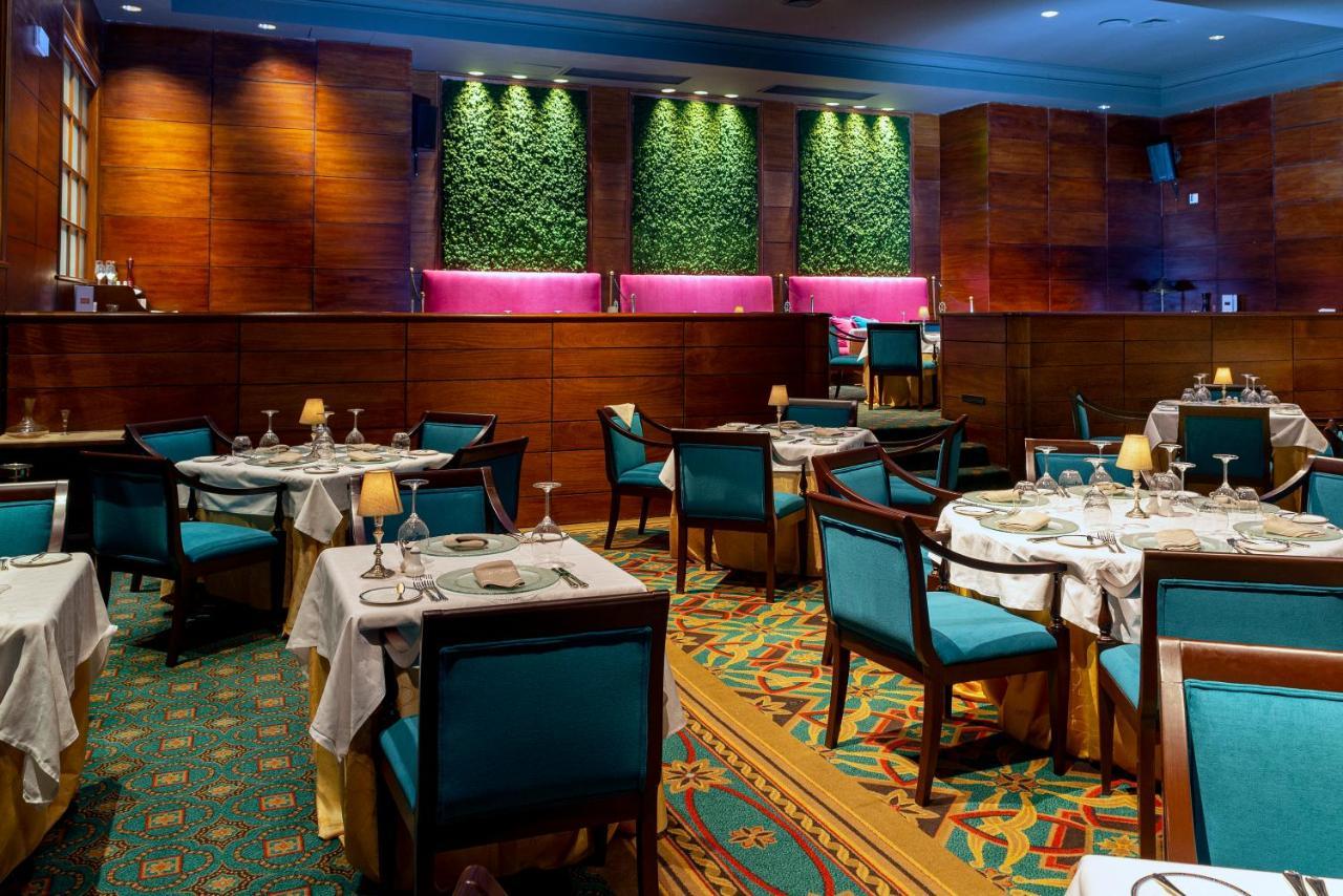 Enjoy Punta Del Este Buitenkant foto The interior of the restaurant