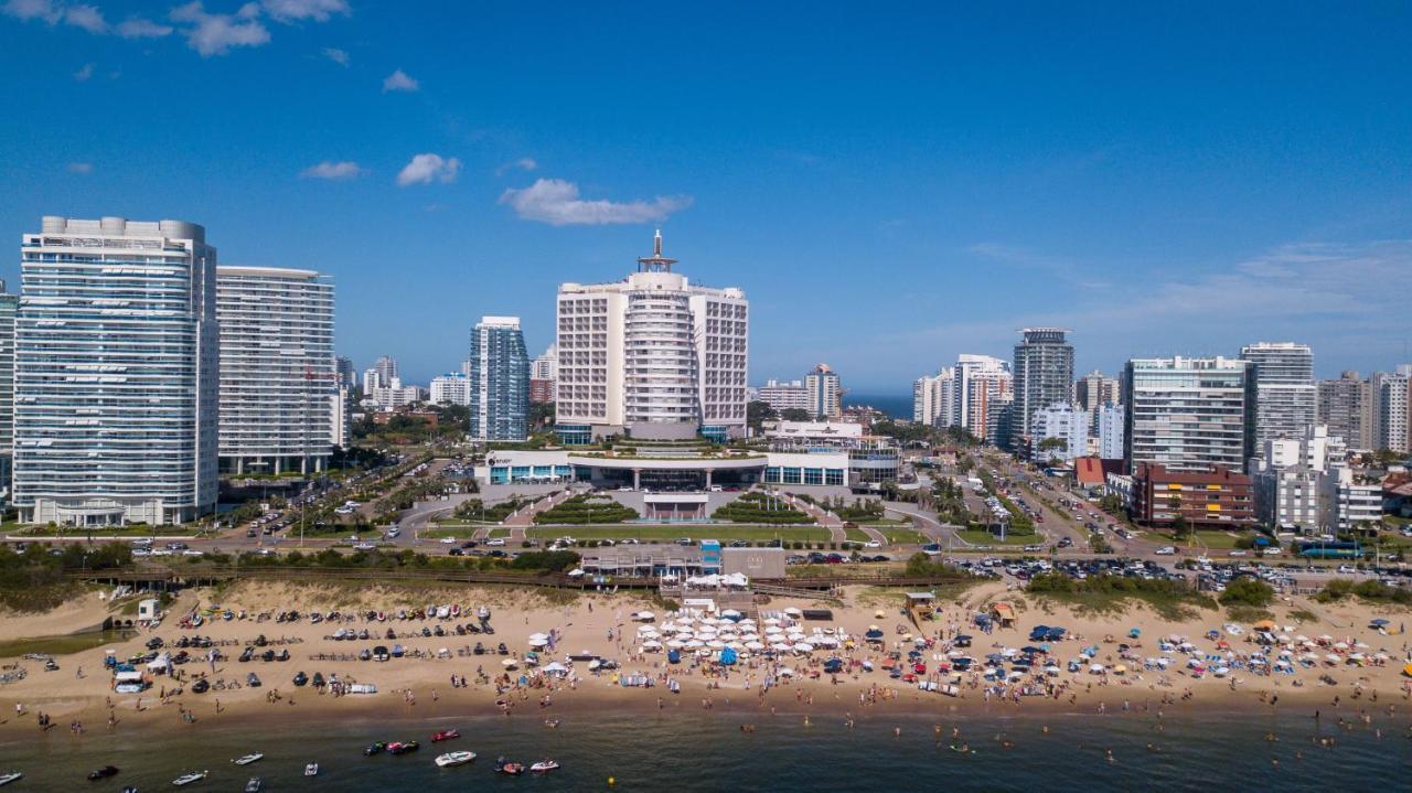 Enjoy Punta Del Este Buitenkant foto Aerial view of Punta del Este