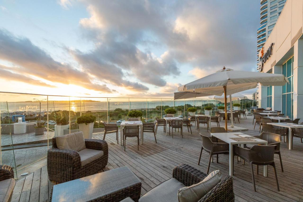 Enjoy Punta Del Este Buitenkant foto The rooftop bar at the hotel